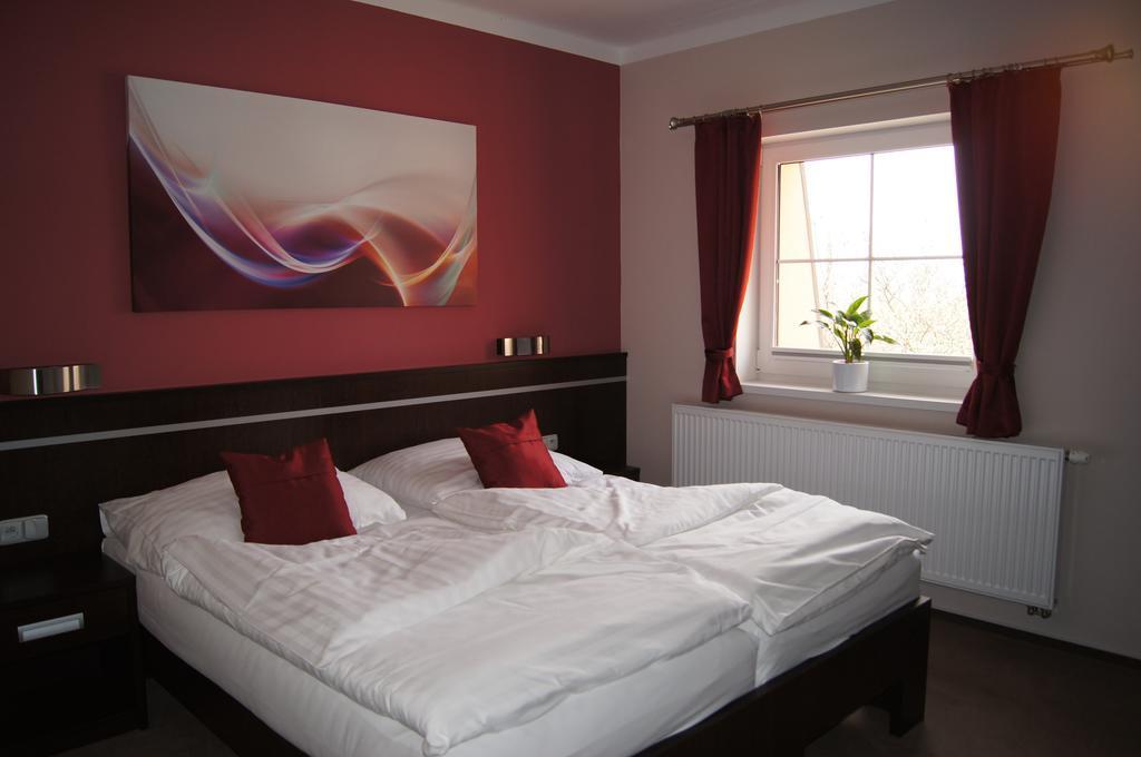 Penzion Na Netrebe Pardubice Room photo
